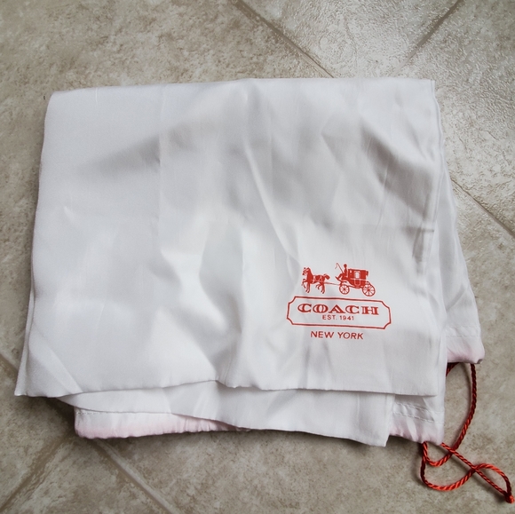 Coach Haley 26404 satchel black with gold studs - Picture 5 of 5